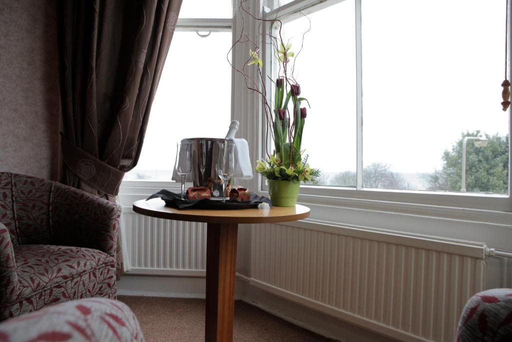 The Red Lea Hotel Scarborough Esterno foto